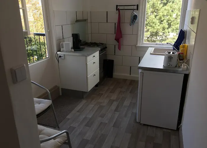 Yokistay * Гаага